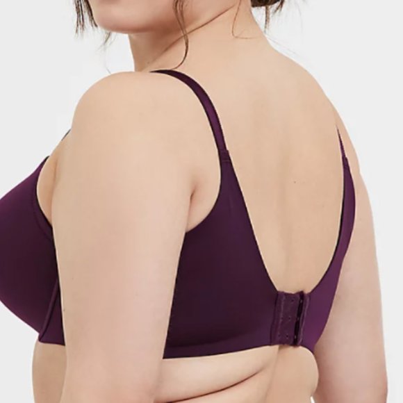 Torrid! Back Smoothing Push Up Bra - Picture 3 of 9